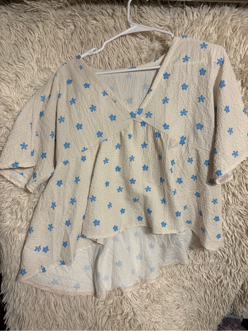 SHEIN Cream V-Neck Peplum Top with Blue Floral Print
